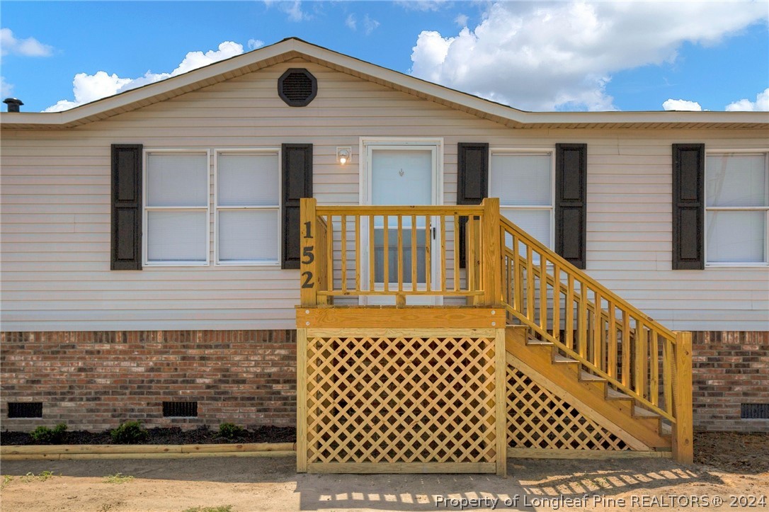 152 Three Bridges Road Rowland, NC 28383 - Photo 4 of 33