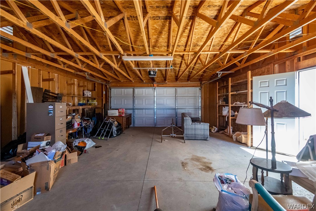 4229 Cove Road Golden Valley, AZ 86413 - Photo 29 of 36 a view of a room with gym equipment