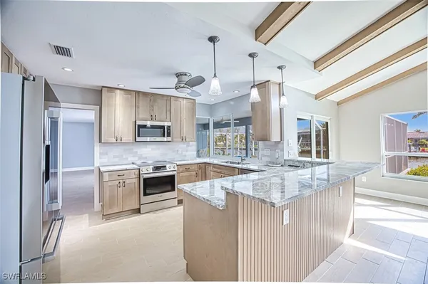 $1,350,000 | 800 Beach Road, Sanibel, FL 33957