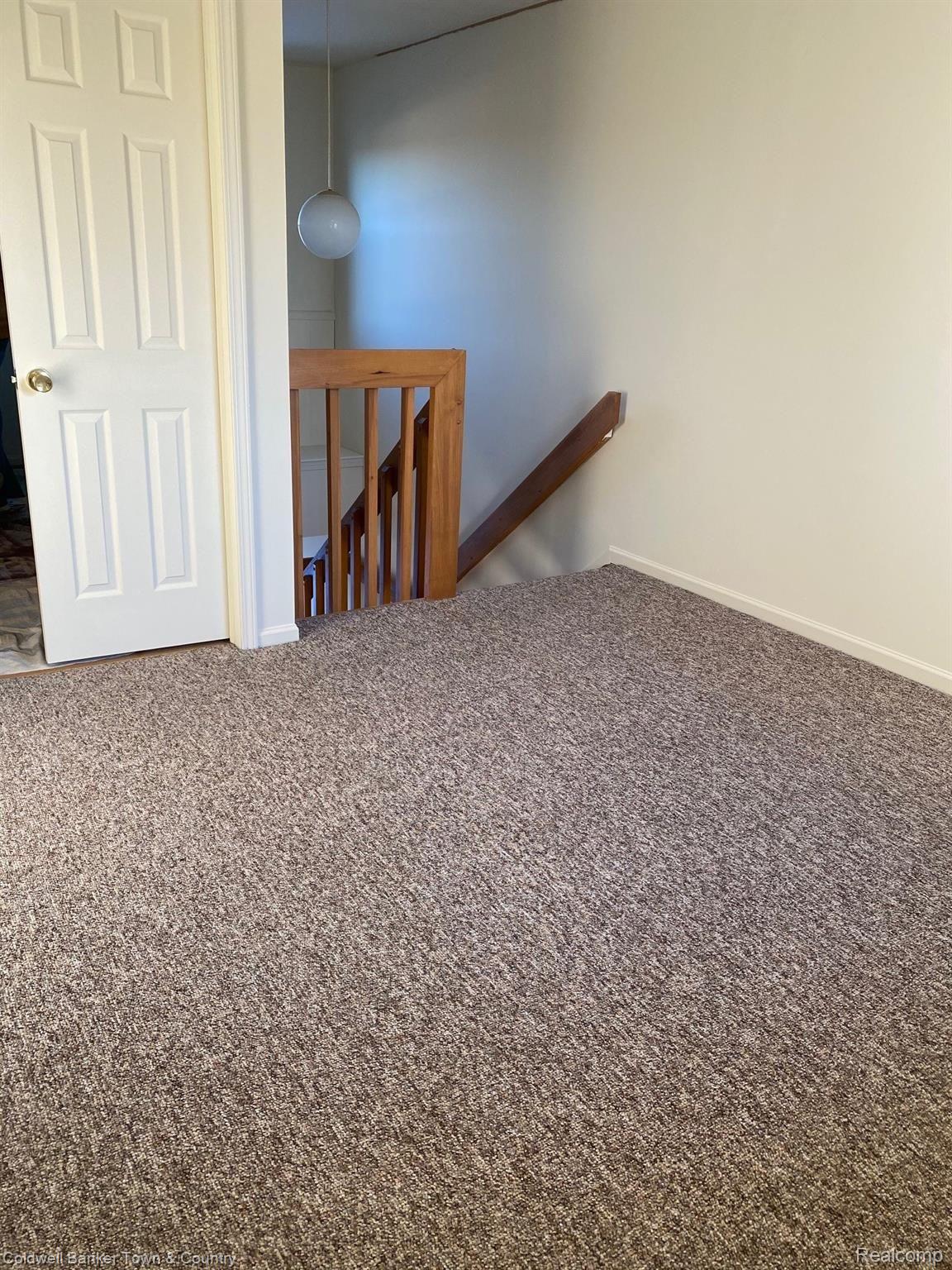 674 Summit Ridge Drive, Unit 17 Milford, MI 48381 - Photo 33 of 51 loft 4.jpg