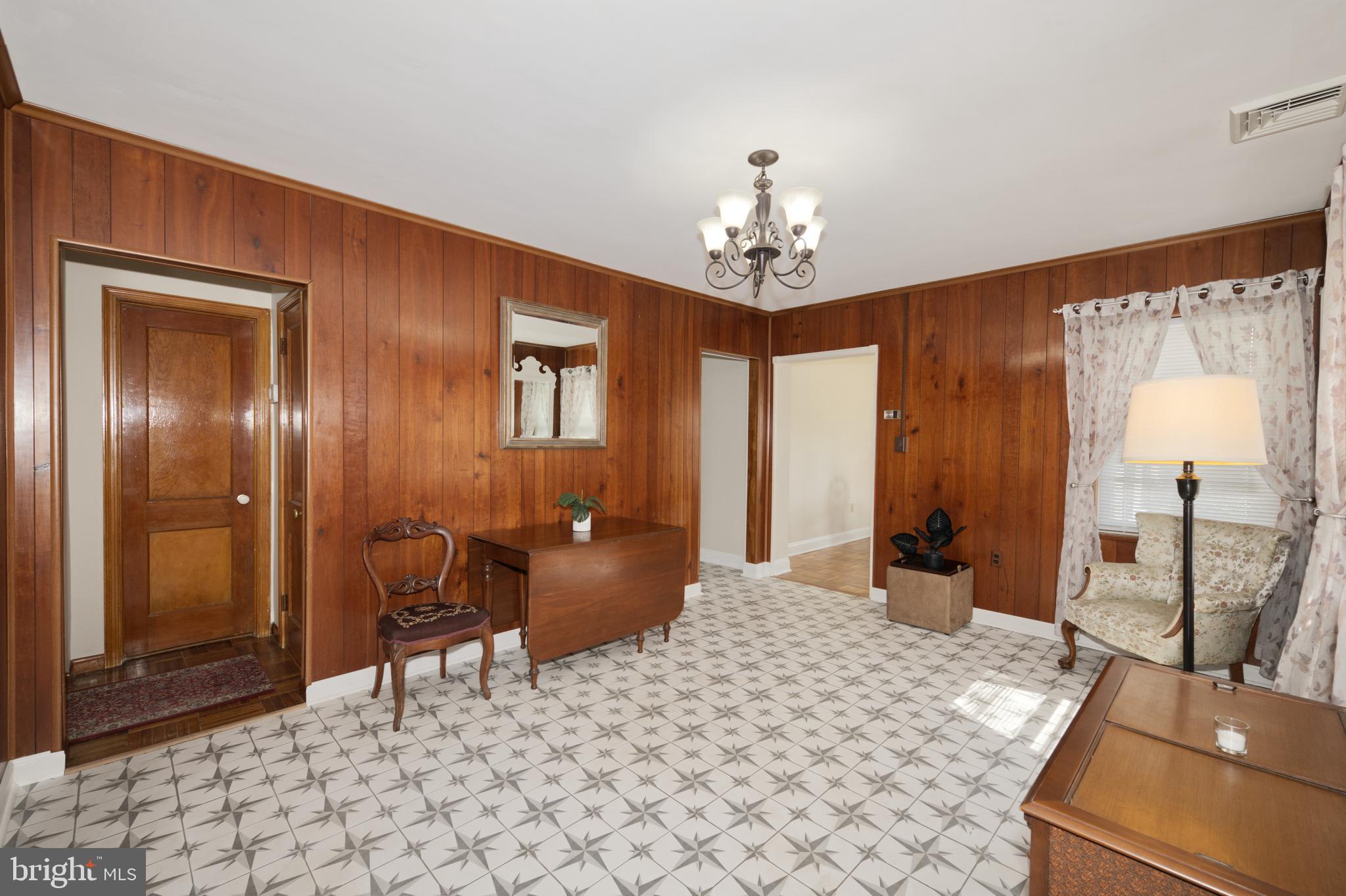 89 Cooper Road Dover, DE 19901 - Photo 11 of 32 a living room with furniture