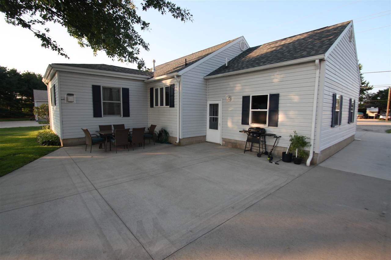 6710 La Porte Road Waterloo, IA 50702 - Photo 23 of 25 Gallery Image 23