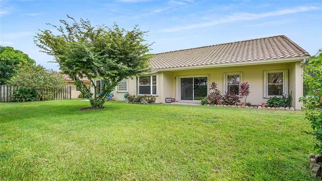 $800,000 | 3099 Perriwinkle Circle, Davie, FL 33328