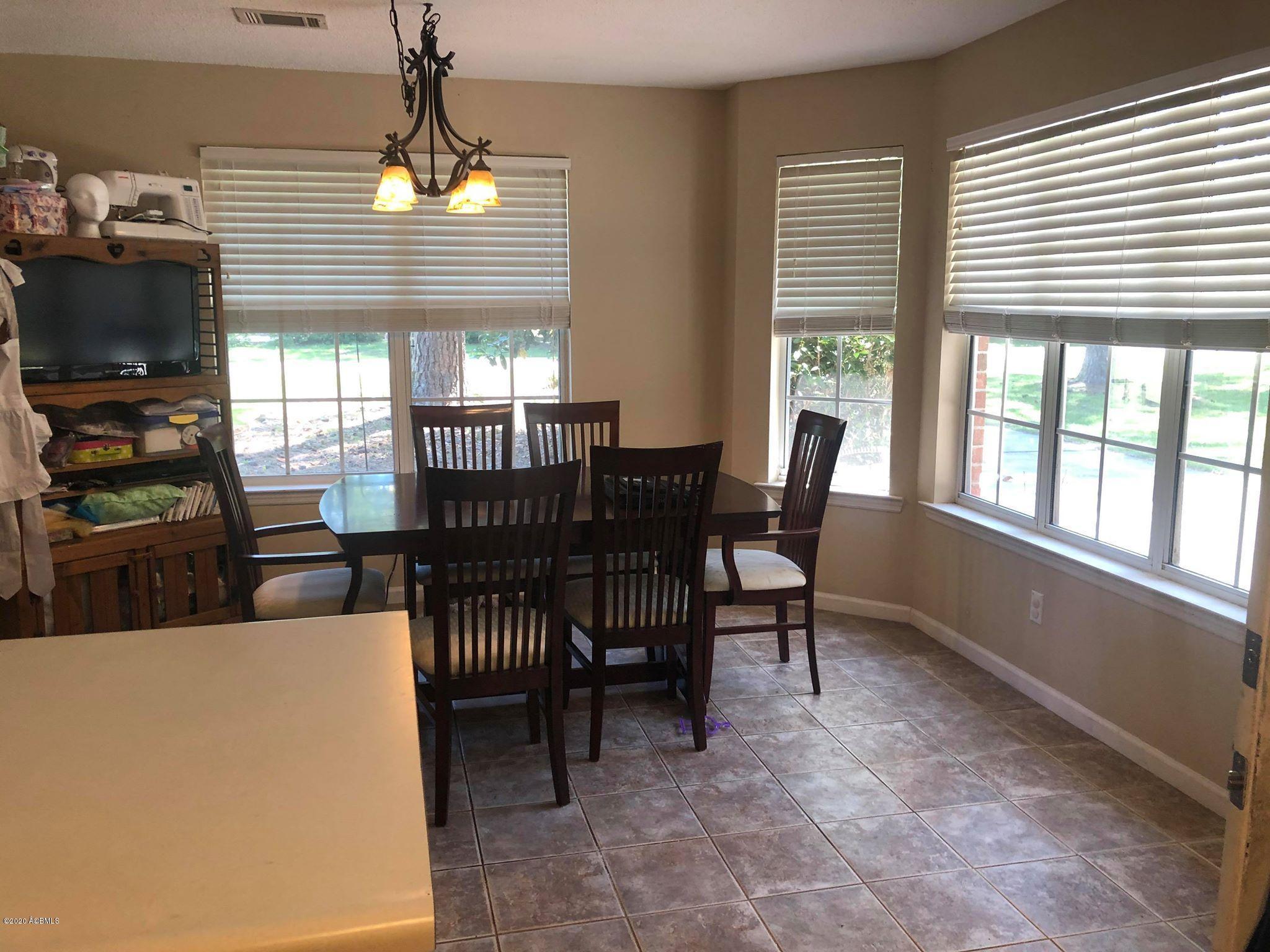 1023 Pine Martin Road Beaufort, SC 29902 - Photo 3 of 11 dining room