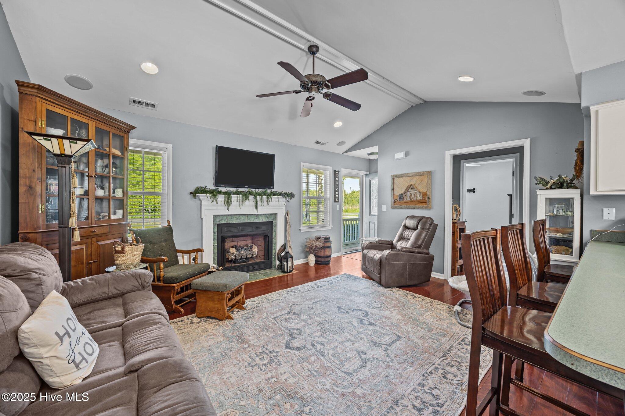 1176 Tebo Road New Bern, NC 28562 - Photo 5 of 41 5-web-or-mls-0C0A6269