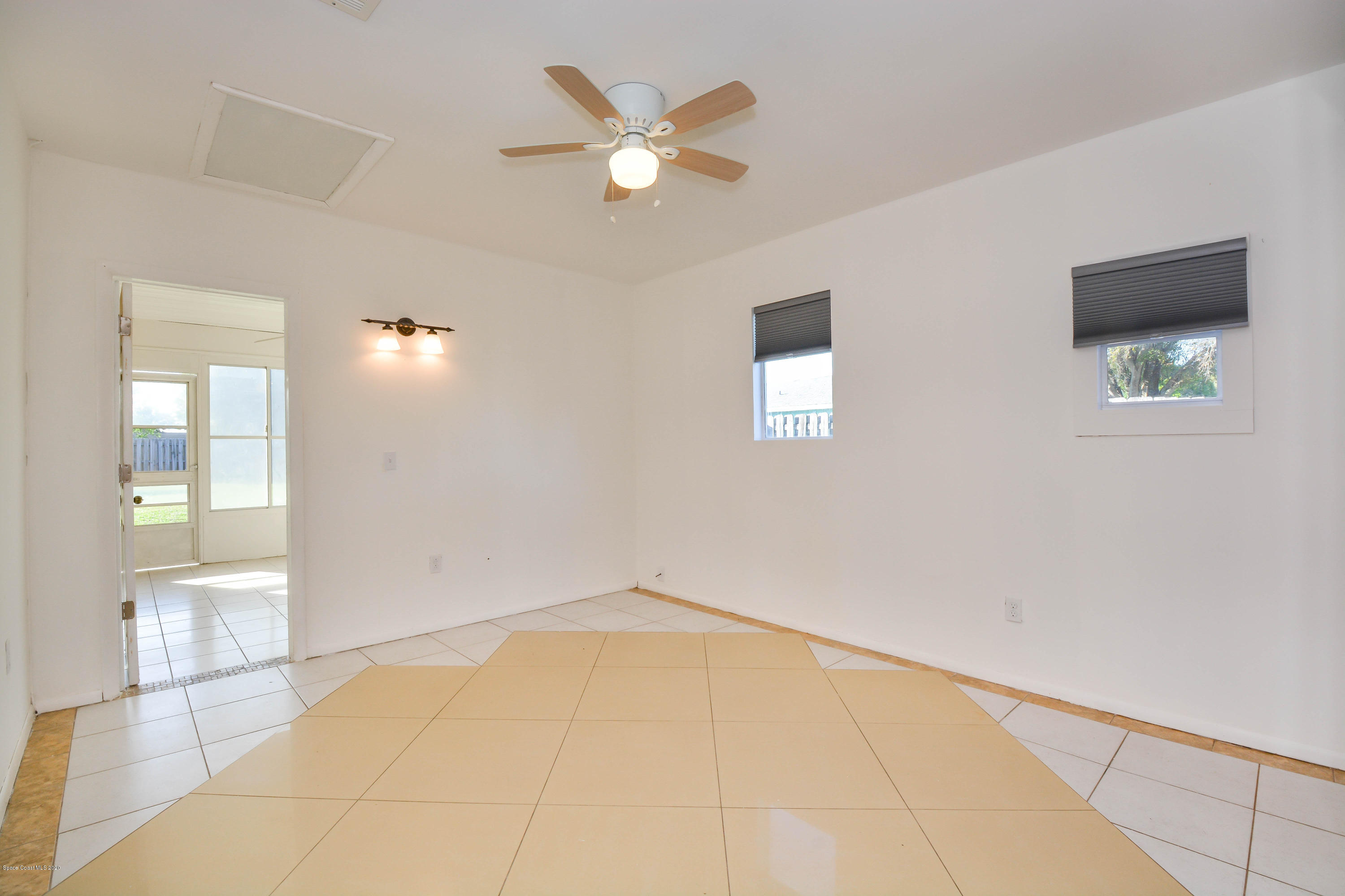 1290 Freil Road Northeast, Unit 4 Palm Bay, FL 32905 - Photo 23 of 52 DSC_1193