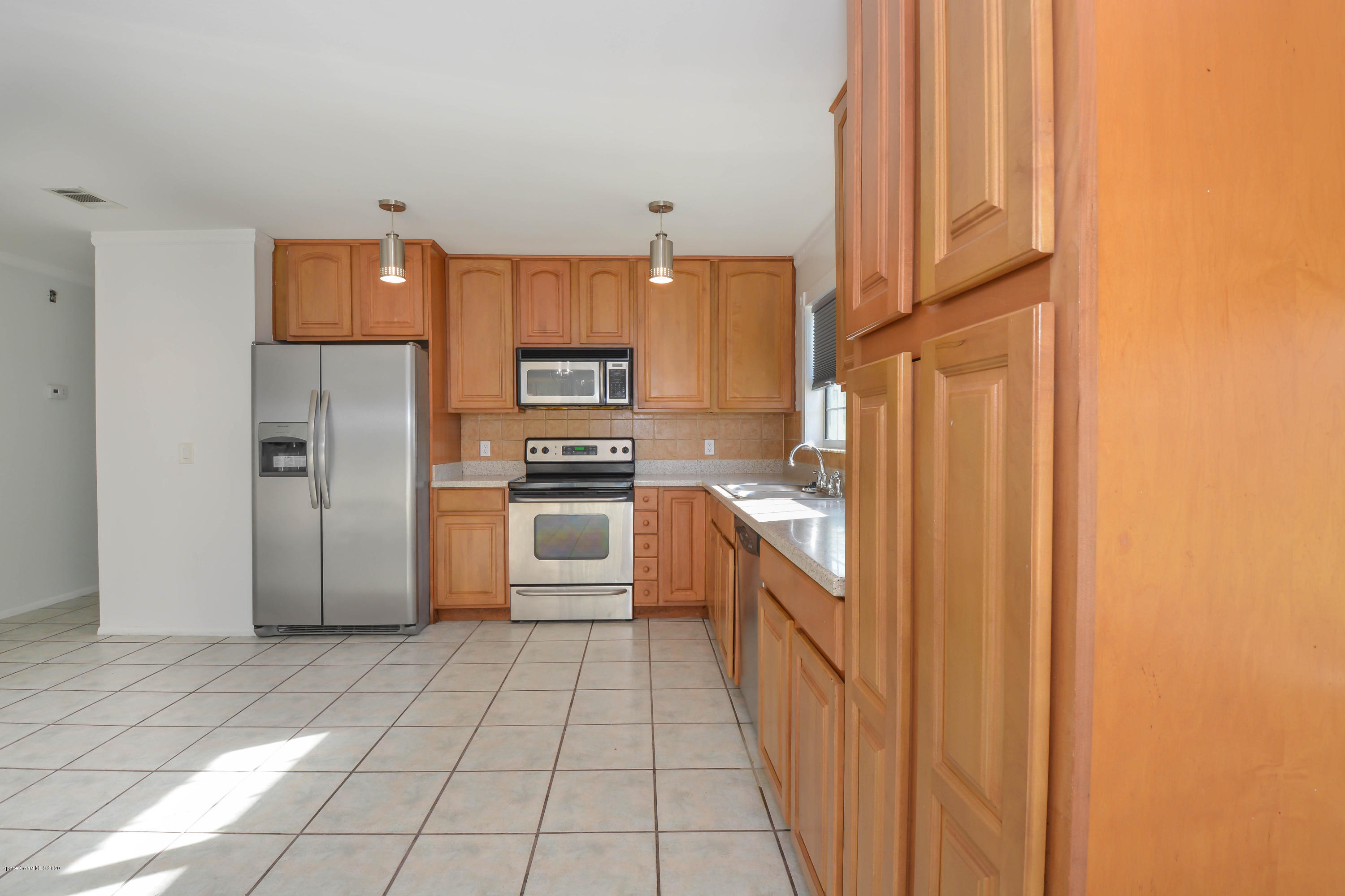 1290 Freil Road Northeast, Unit 4 Palm Bay, FL 32905 - Photo 40 of 52 DSC_1172