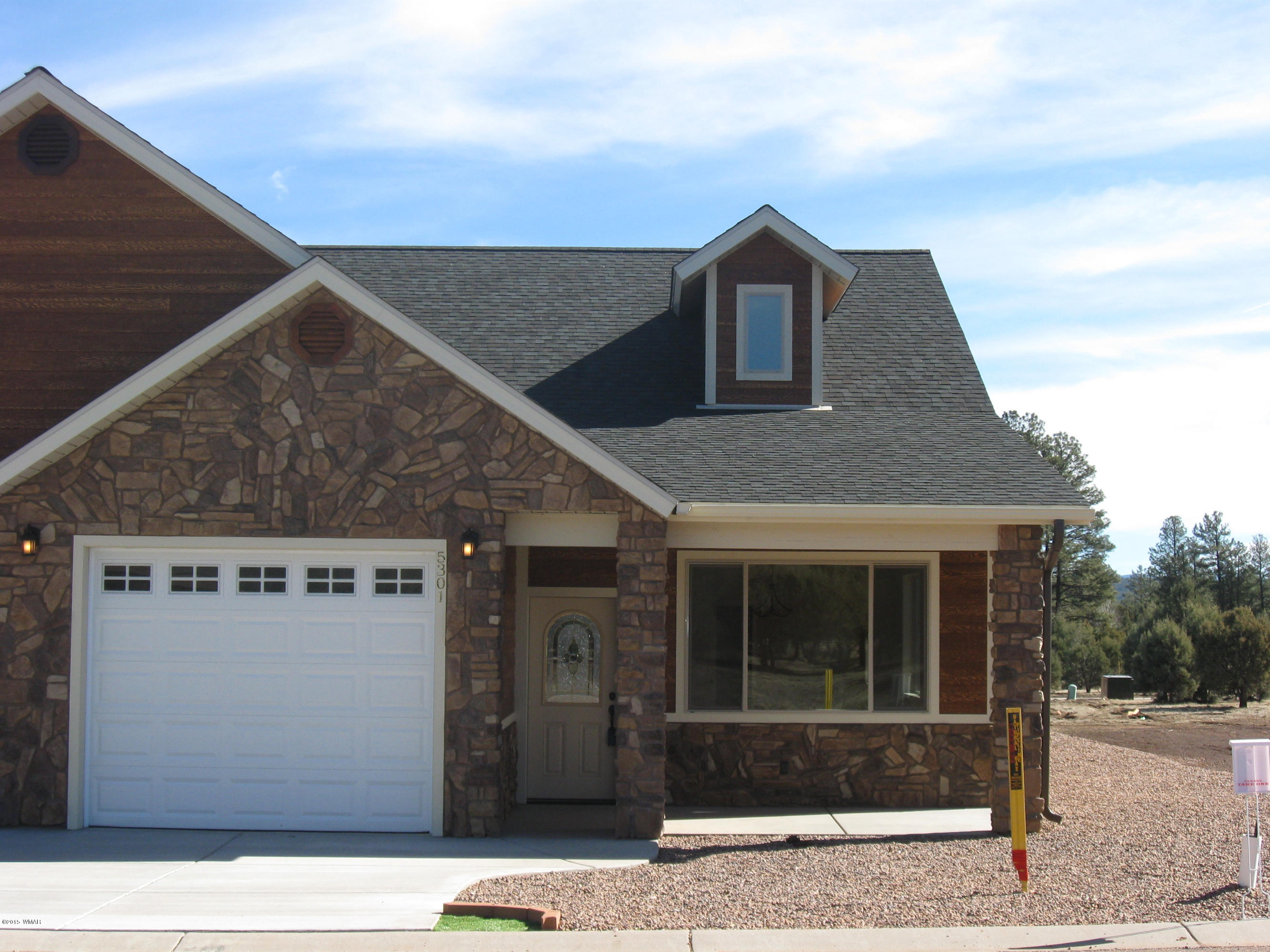 5301 Maverick Road Show Low, AZ 85901 - Photo 2 of 11