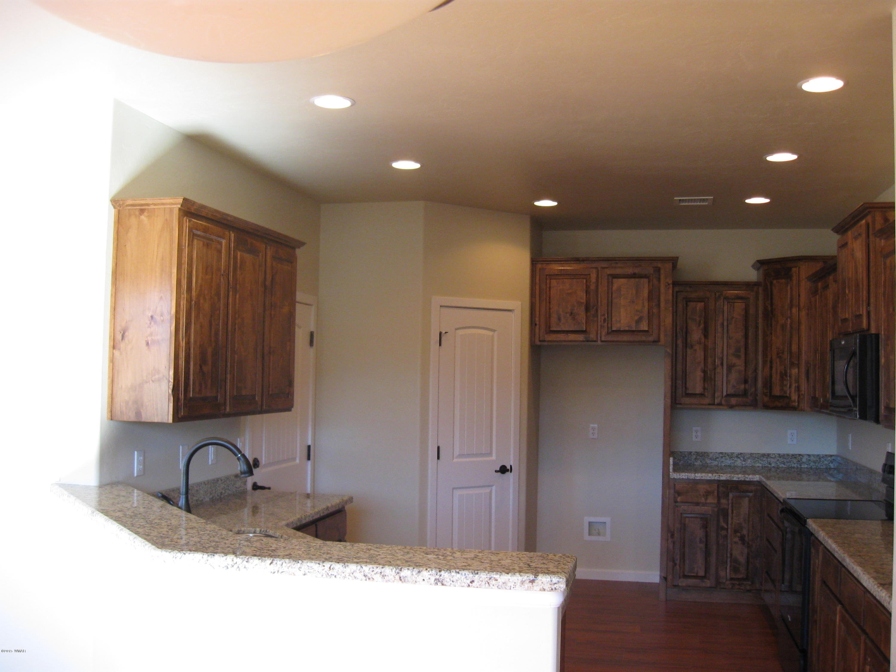 5301 Maverick Road Show Low, AZ 85901 - Photo 6 of 11
