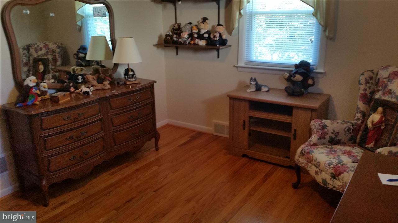 321 Peyton Road York, PA 17403 - Photo 13 of 30 Gallery Image 13