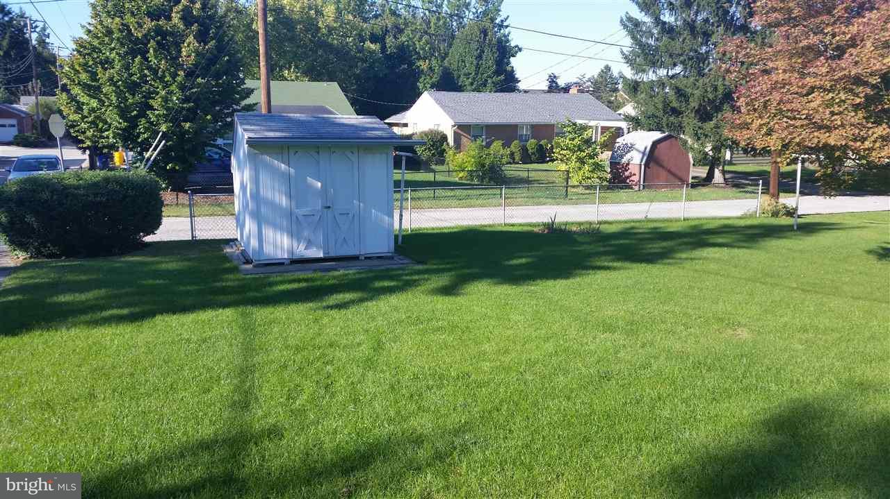 321 Peyton Road York, PA 17403 - Photo 20 of 30 Gallery Image 20