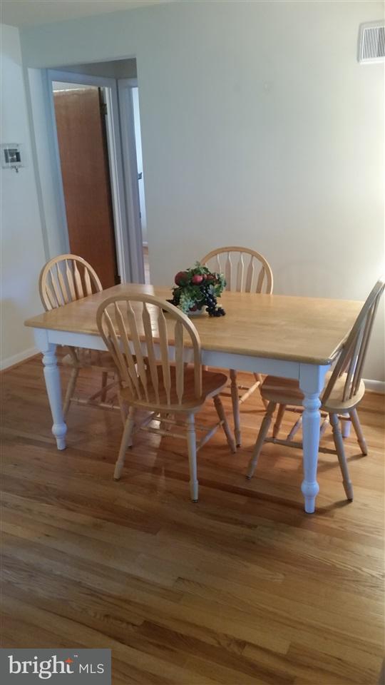 321 Peyton Road York, PA 17403 - Photo 4 of 30 Gallery Image 4