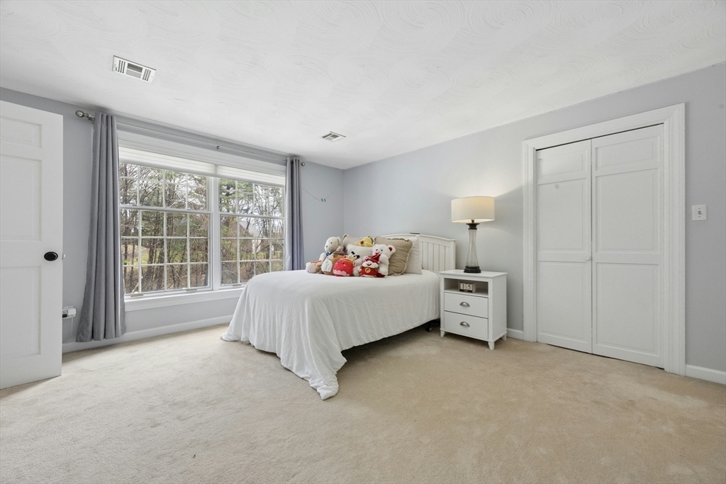 10 Cemetery Street Mendon, MA 01756 - Photo 24 of 37