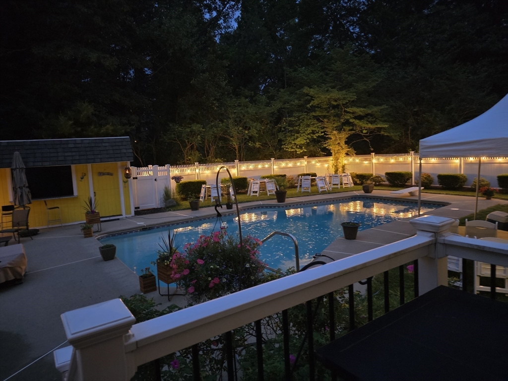 10 Cemetery Street Mendon, MA 01756 - Photo 33 of 37