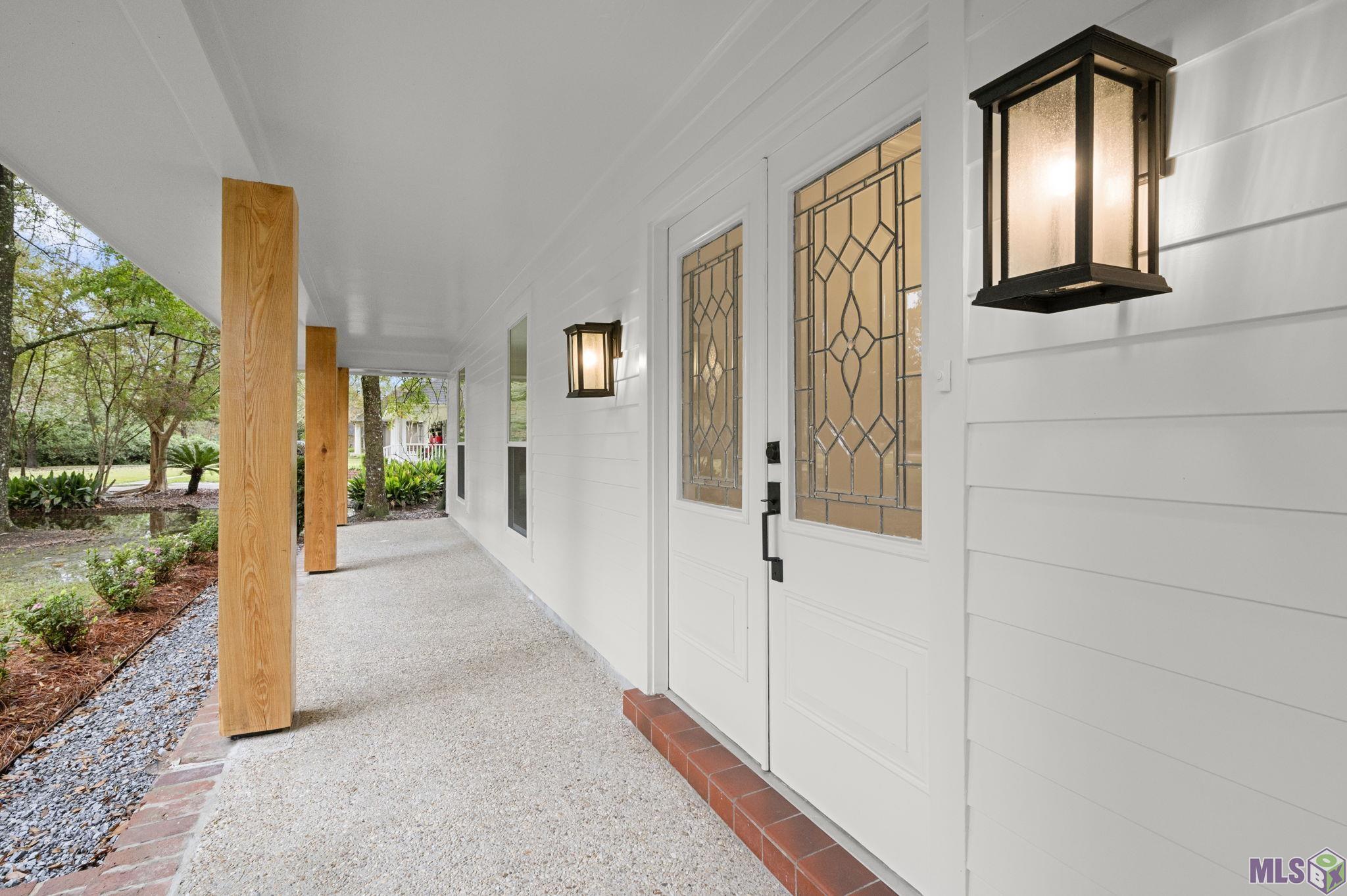 5912 Harness Road St. George, LA 70817 - Photo 3 of 32