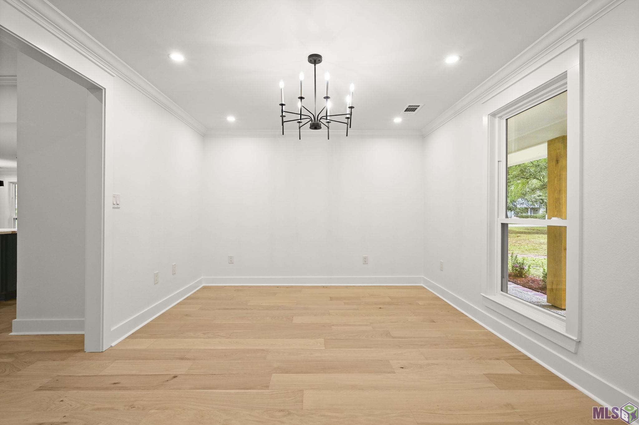 5912 Harness Road St. George, LA 70817 - Photo 5 of 32