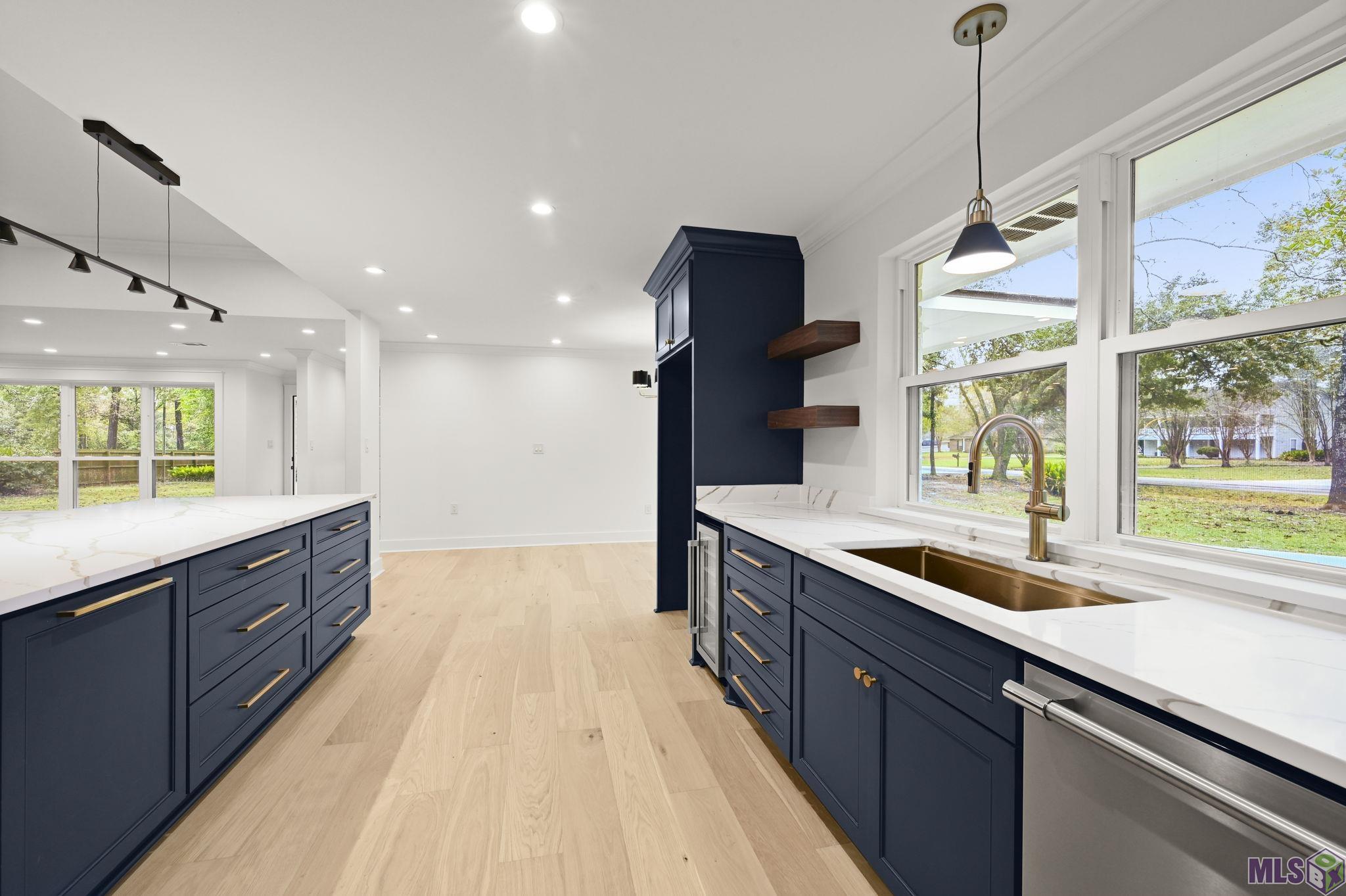 5912 Harness Road St. George, LA 70817 - Photo 8 of 32