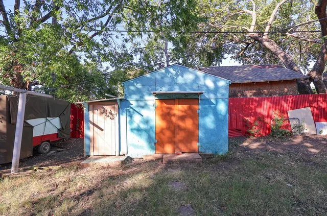 $250,000 | 605 Biggs Terrace, Arlington, TX 76010