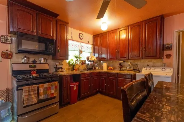 $250,000 | 605 Biggs Terrace, Arlington, TX 76010