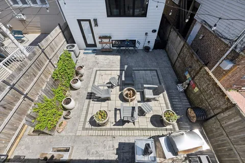 $1,950,000 | 3444 North Damen Avenue, Chicago, IL 60618