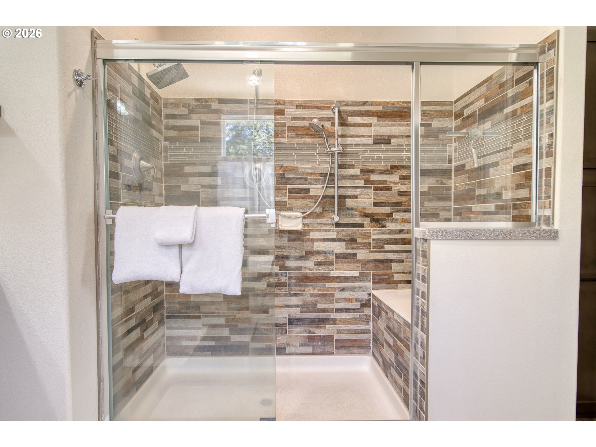 55635 Fullerton Road Warren, OR 97053 - Photo 21 of 46 Owner's Suite Bathroom