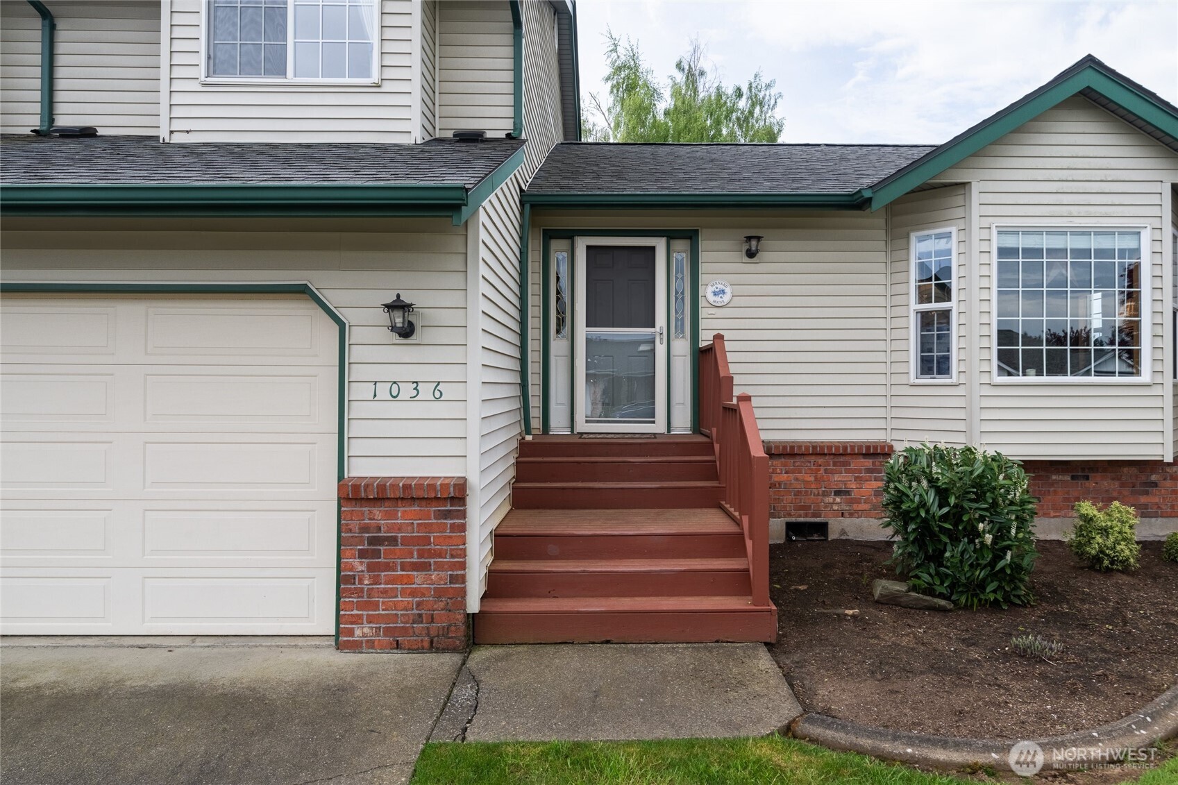 1036 Ridgeway Drive Lynden, WA 98264 - Photo 2 of 39 Gallery Image 2