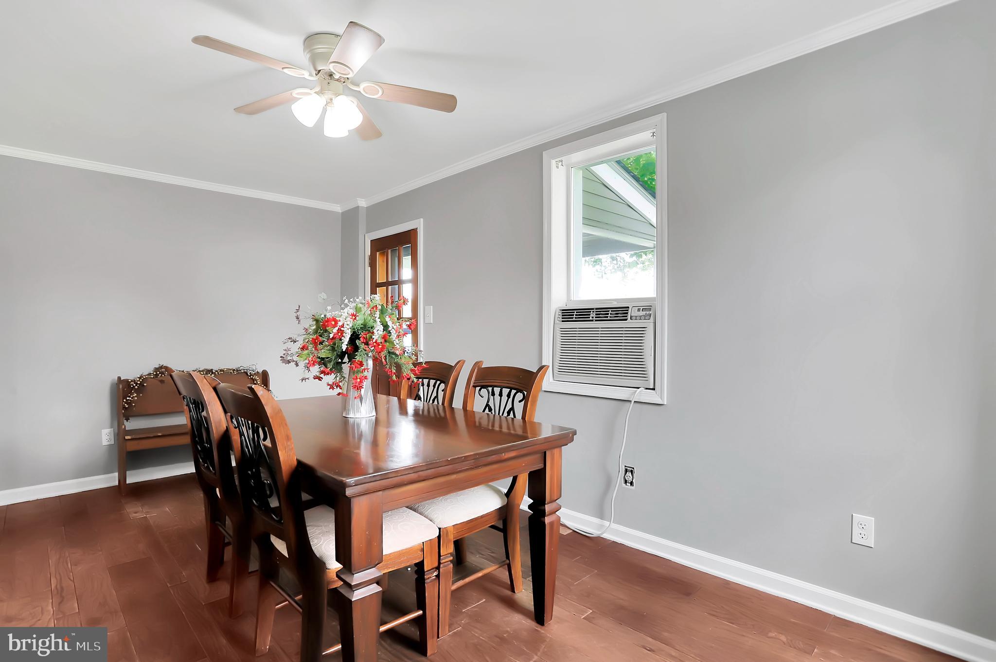 1954 Taneytown Road Gettysburg, PA 17325 - Photo 6 of 29 Dining Room