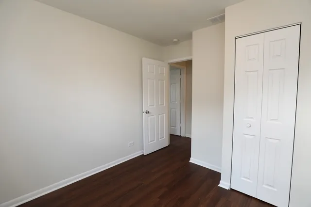 $2,700 | 17306 Peach Grove Lane, Hazel Crest, IL 60429