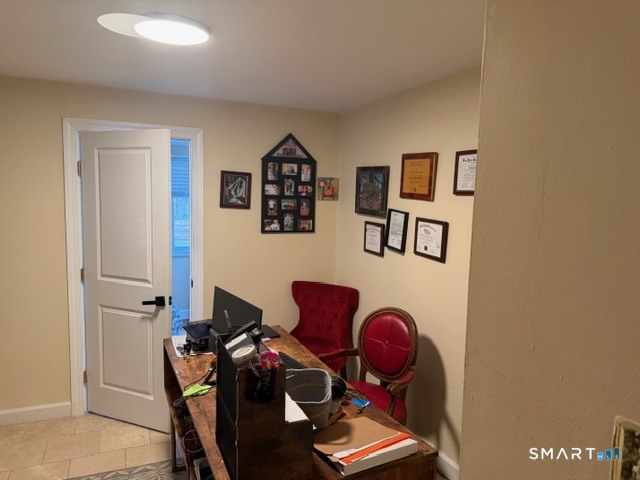 24 North Calvin Road Weston, CT 06883 - Photo 14 of 17