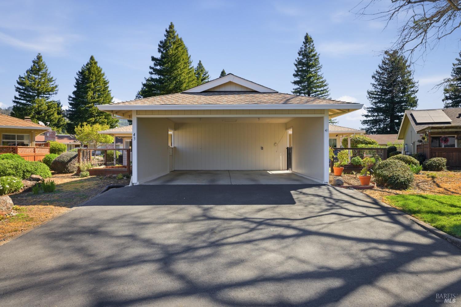 43 Aspen Meadows Circle Santa Rosa, CA 95409 - Photo 10 of 52 Carport space in on he left.