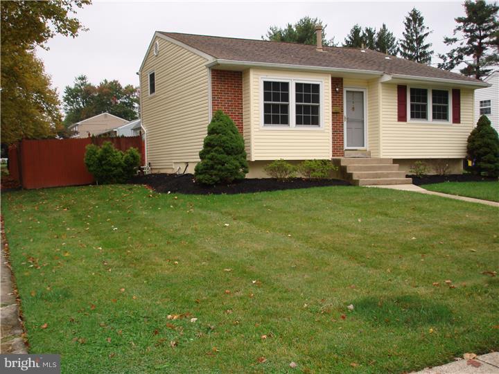 324 East Mill Road Maple Shade, NJ 08052 - Photo 2 of 25 Exterior Front