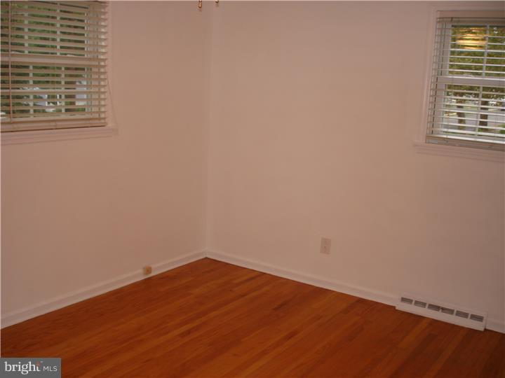 324 East Mill Road Maple Shade, NJ 08052 - Photo 9 of 25 Bedroom - Main