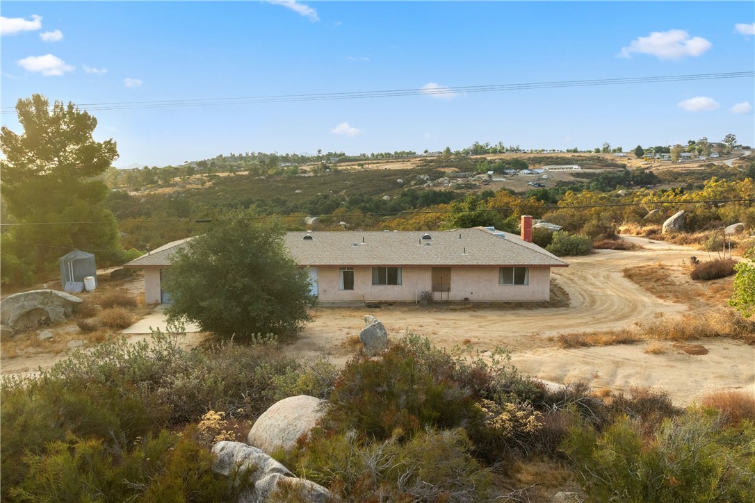 44155 Norma Lane Hemet, CA 92544 - Photo 11 of 49