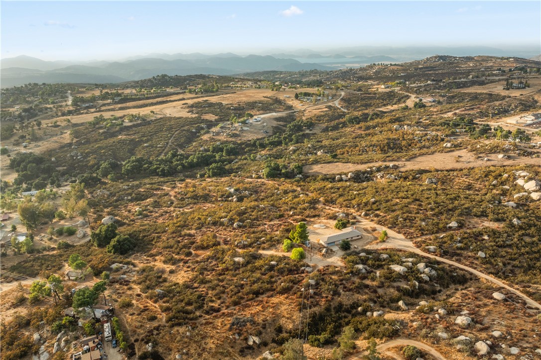 44155 Norma Lane Hemet, CA 92544 - Photo 12 of 49