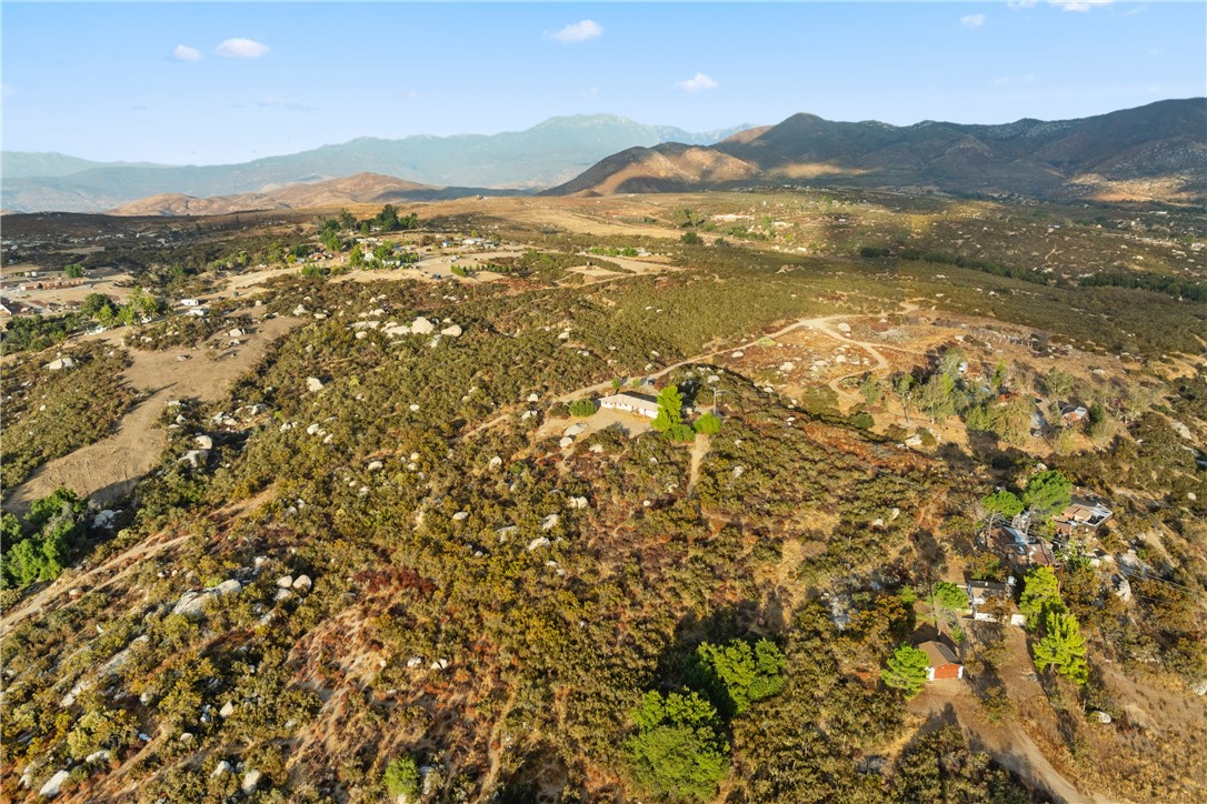 44155 Norma Lane Hemet, CA 92544 - Photo 14 of 49