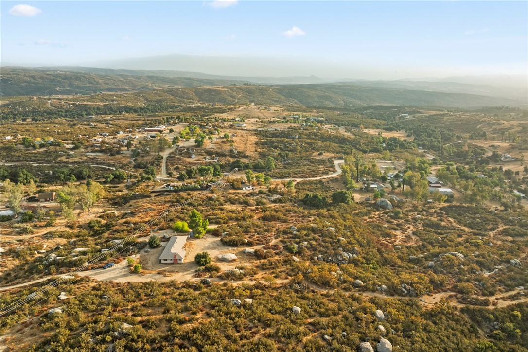 44155 Norma Lane Hemet, CA 92544 - Photo 17 of 49