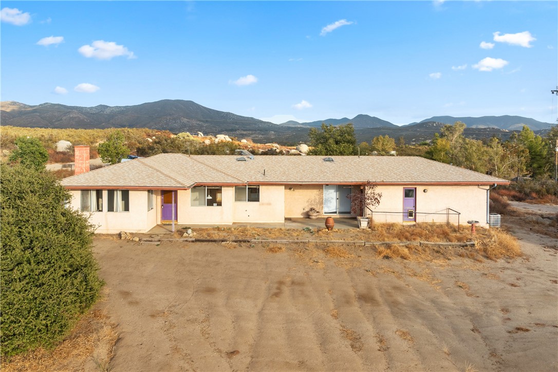 44155 Norma Lane Hemet, CA 92544 - Photo 10 of 49