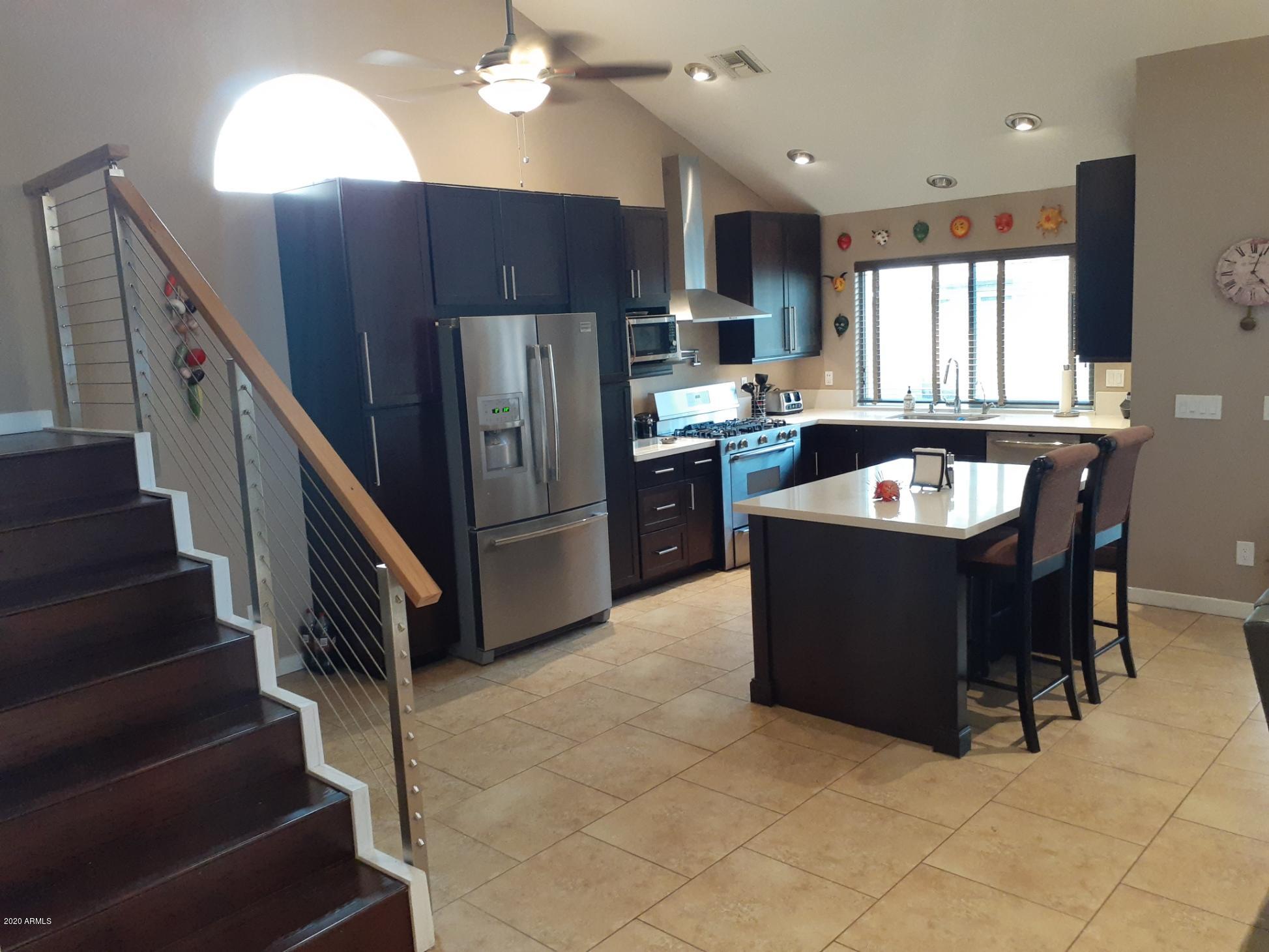 1722 East Carson Road Phoenix, AZ 85042 - Photo 6 of 44 20200820_170050