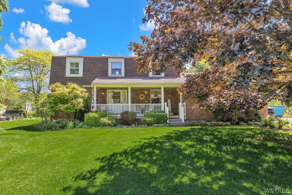 8061 Cole Road Boston, NY 14033 - Photo 2 of 49
