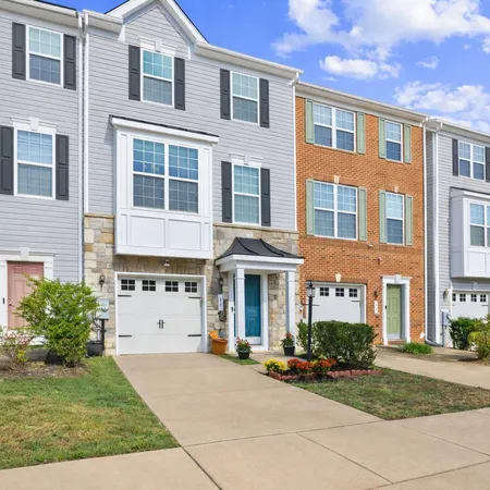 $459,500 | 30 Arenas Court, Capitol Heights, MD 20743