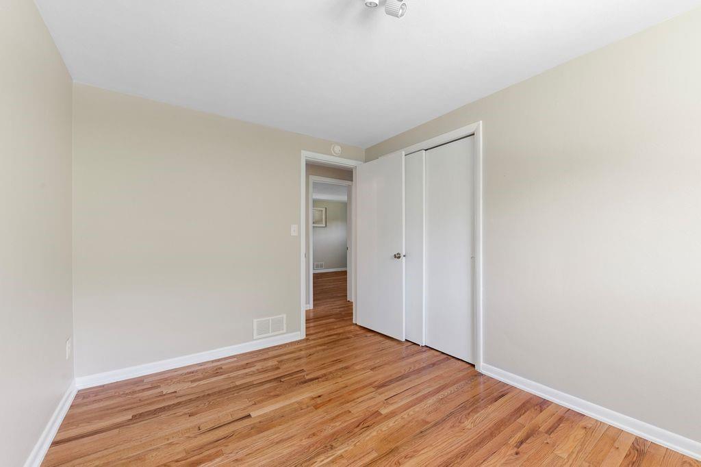 254 Twin Bridges Road Charleroi, PA 15022 - Photo 15 of 29