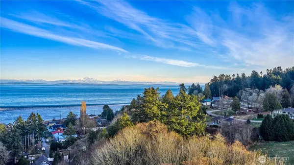 $174,900 | 19 Whalen Drive, Point Roberts, WA 98281