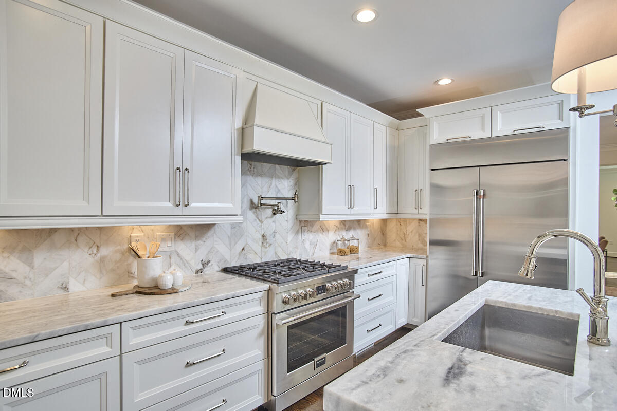 3540 Rugby Road Durham, NC 27707 - Photo 23 of 47 038