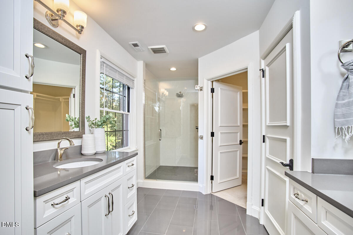3540 Rugby Road Durham, NC 27707 - Photo 30 of 47 049