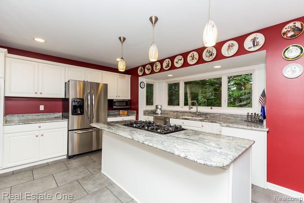 3815 Orion Road Oakland, MI 48363 - Photo 6 of 36 3815 Orion MLS-W030.jpg