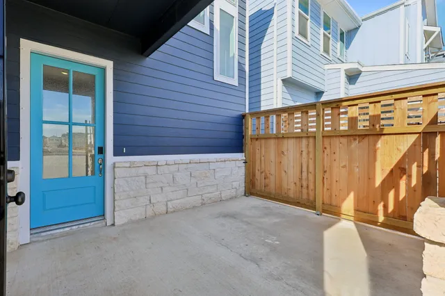 $333,120 | 715 Topwater Trail, Kemah, TX 77565