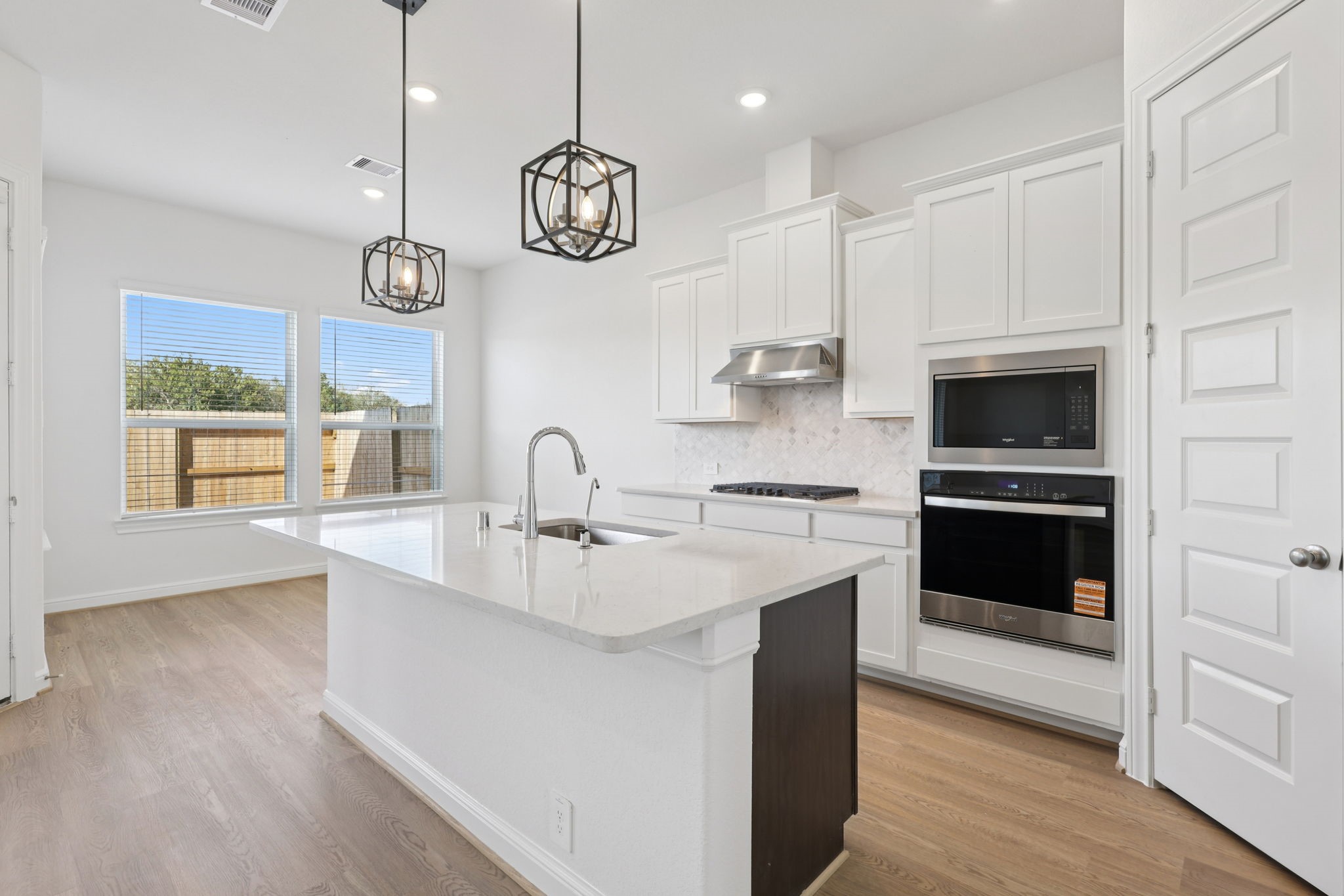 715 Topwater Trail Kemah, TX 77565 - Photo 6 of 34