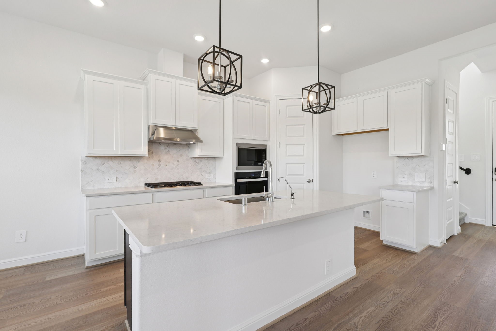 715 Topwater Trail Kemah, TX 77565 - Photo 7 of 34