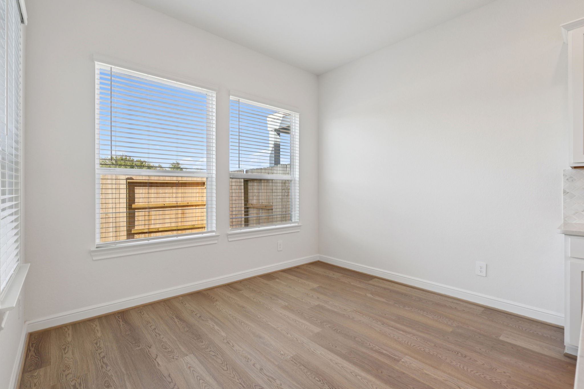 715 Topwater Trail Kemah, TX 77565 - Photo 9 of 34