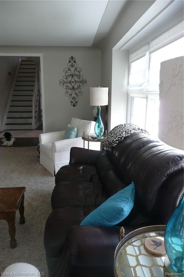 1135 Fairholme Road Grosse Pointe, MI 48236 - Photo 34 of 57 1135-20.JPG